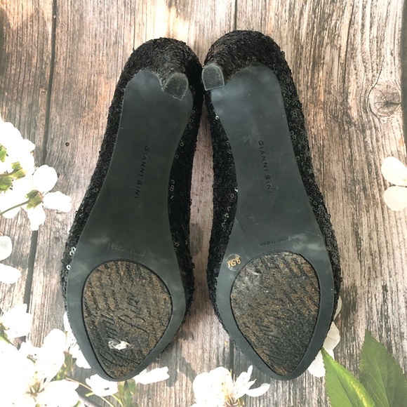 Gianni Bini Black Sparkly Closed-toed Heels - Picture 6 of 6